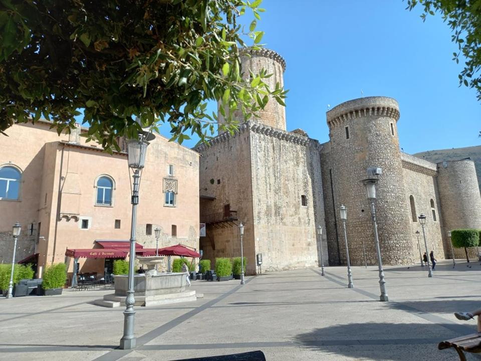 Alloggio Turistico Drusilla Фонди Екстериор снимка